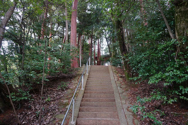 5見山の郷神社の階段さらに上DSC05169