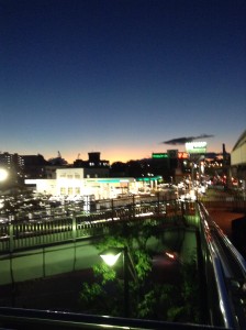 茨木市の宇野辺付近の夕暮れです