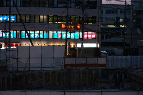 ＪＲ茨木駅前ビル工事のアップ