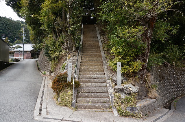 1見山の郷神社入口DSC05162
