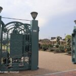 0517バラ園の門IMG_3426