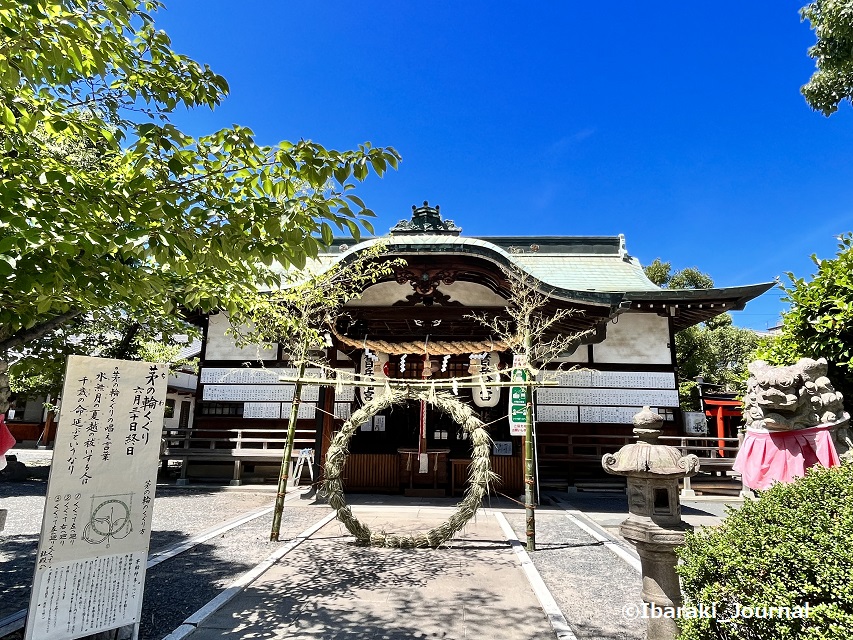 0629春日丘八幡宮本堂にむかって20220701120145