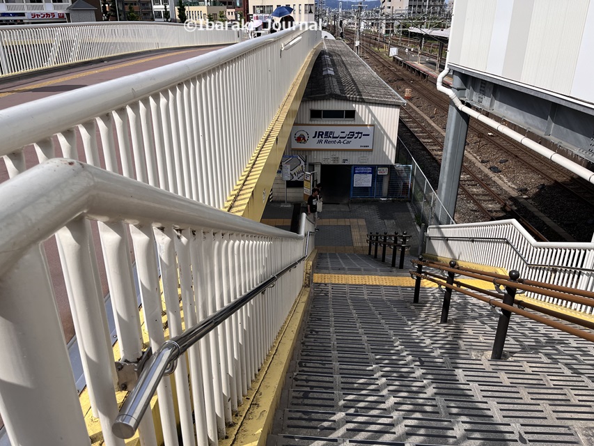 0608JR茨木駅西側階段のほう20240610125407