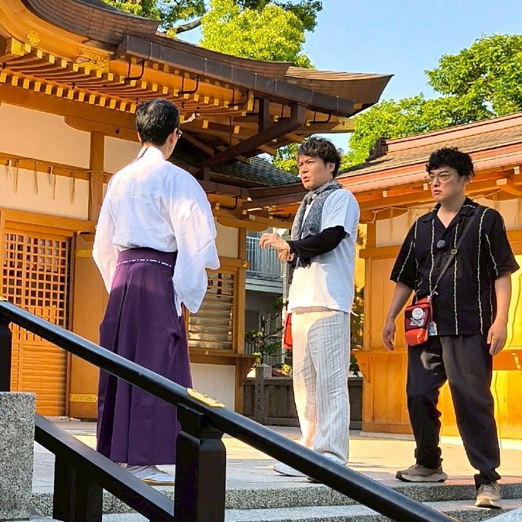7月「ぶら参道」ロケ【本殿】