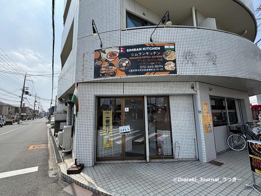 7-シムランキッチン外観645a1692-a3ff-4a29-a963-c77d73e654fb.jpg