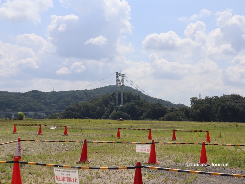 0820ダムパークいばきたのつり橋見えるIMG_9793