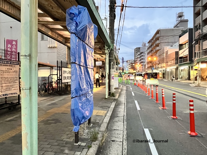 1014-7中央通りのバス停みちクルで移動IMG_5974