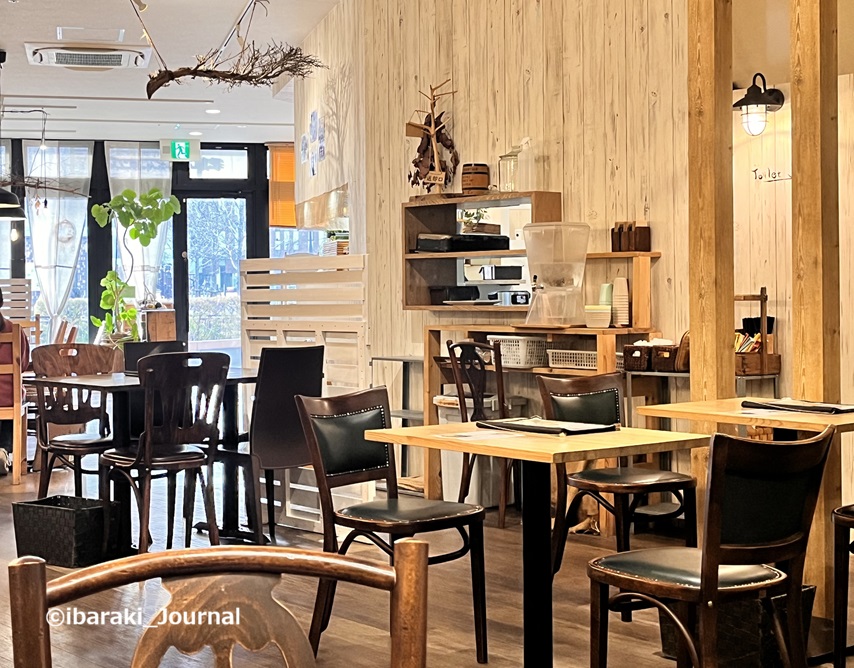 0205satono店内IMG_8803