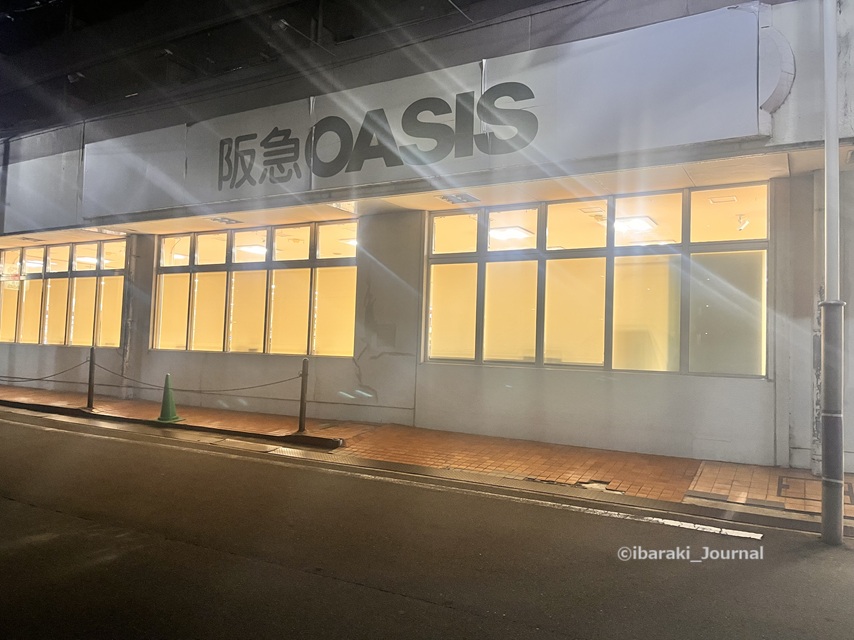 0214阪急オアシス総持寺店外観IMG_8959