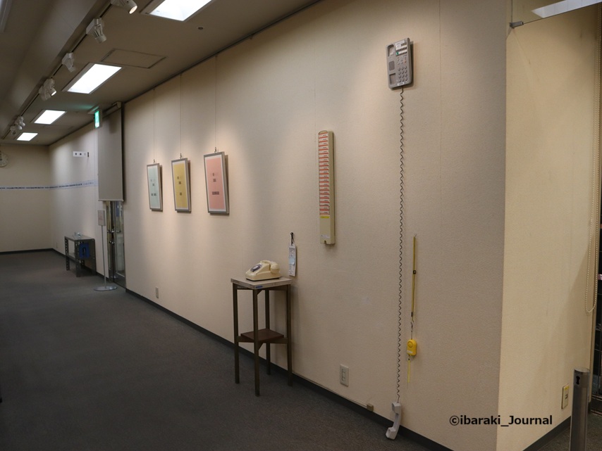 3-0307ギャラリー土屋さん作品I電話MG_1028