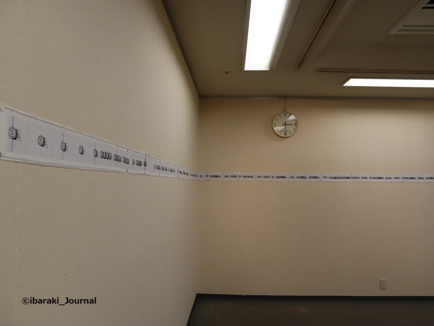 6-0307ギャラリー土屋さん作品太鼓の達人反対側IMG_1033