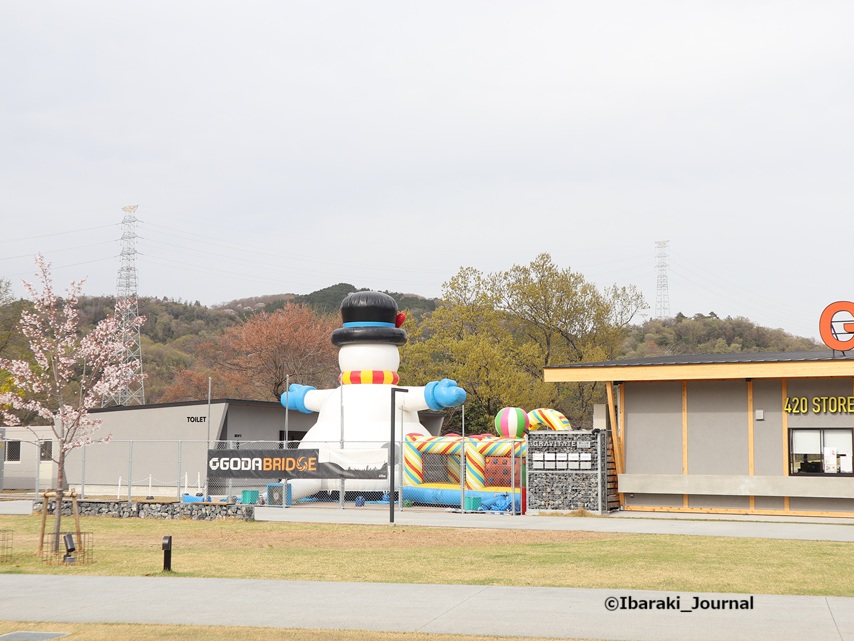 0406ダムパークいばきたからグラビテートにスノーマンIMG_1282